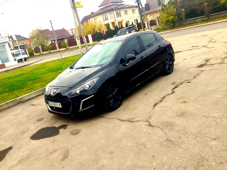 Порог, рихтовка, покраска — Peugeot 308 (1G), 1,6 л., 2008 года ...