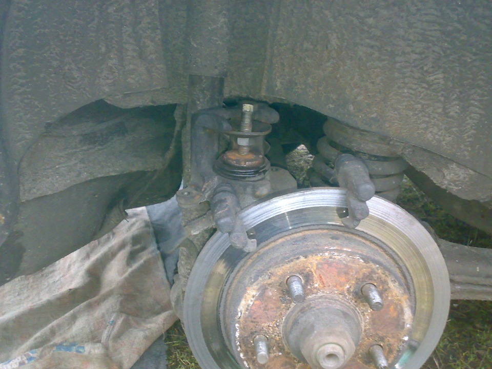 Приспособа для вдавливания/вкручивания поршня в суппорт — Ford Scorpio ...