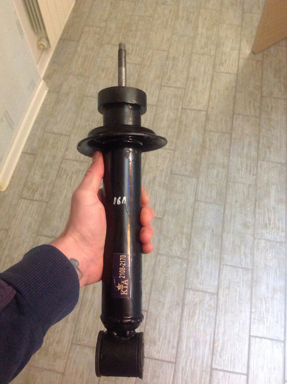 стойка для модульных ибп. Trd sportivo стойки crown 180. стойки 160. подставка на 160 как собрать фото. стойки на тойоту селику.