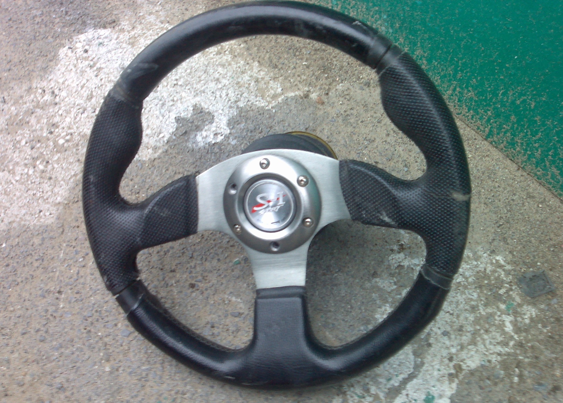 новый руль — LADA 2110, 1,5 л., 2001 года | аксессуары | DRIVE2