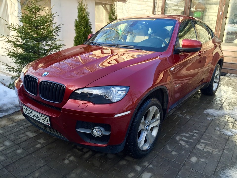 BMW x6 f86 Dark Red