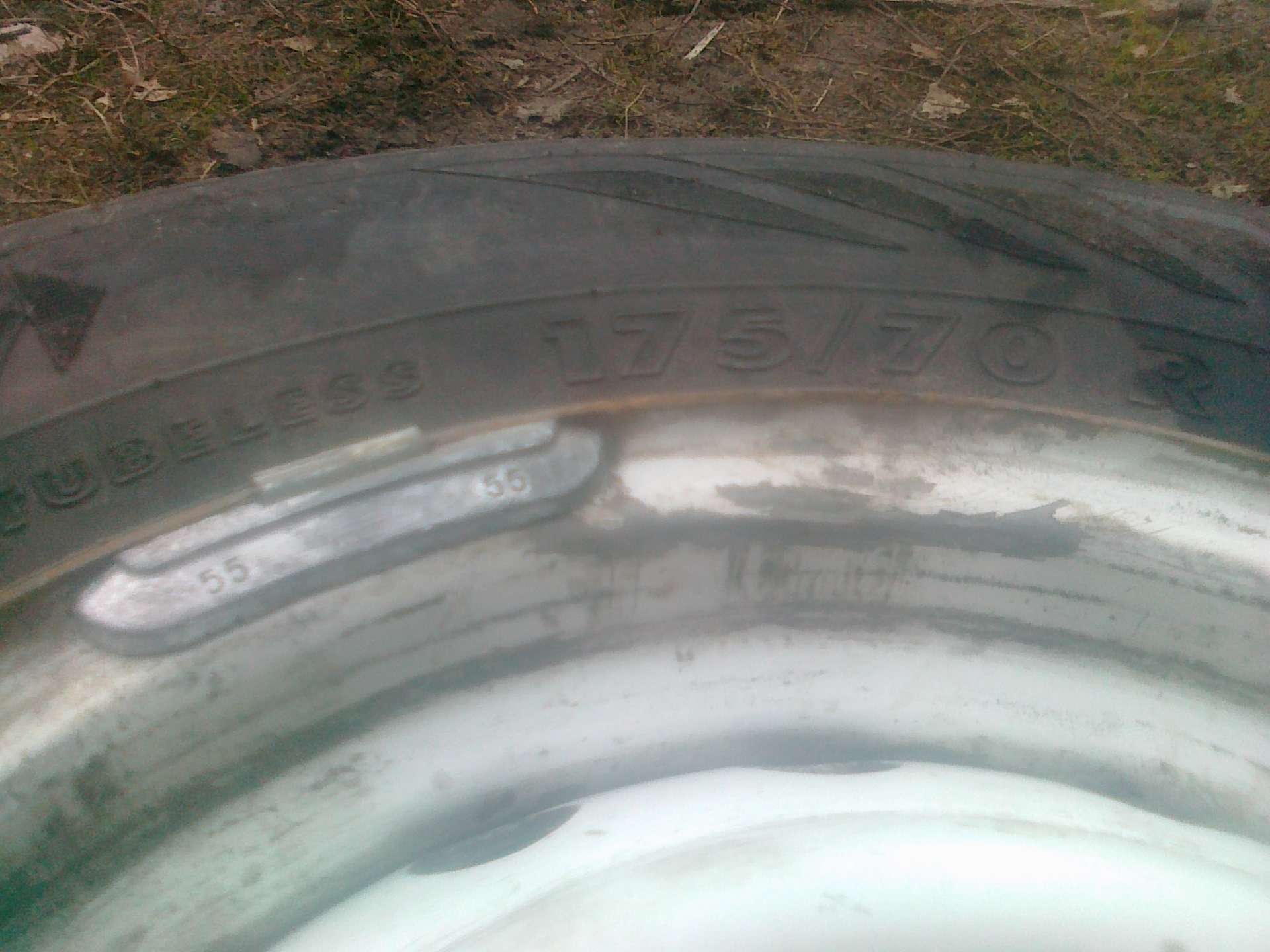 раскатали штамповку после удара о бордюр у \"Окея\" — Lada 21061, 1,5 л ...