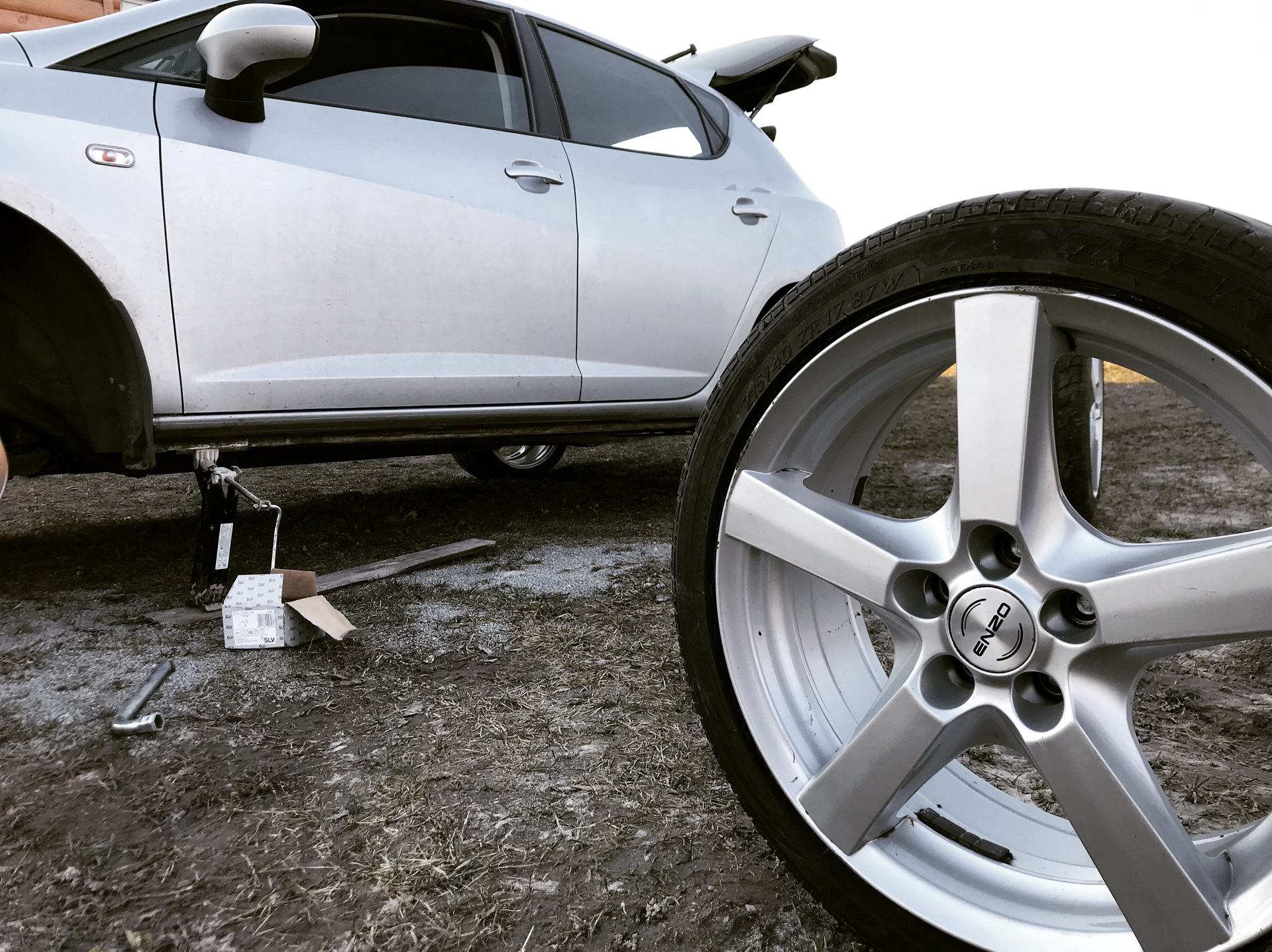 Посоветуйте хороший шиномонтаж в Киеве — SEAT Ibiza (6J), 1,6 л, 2010 ...