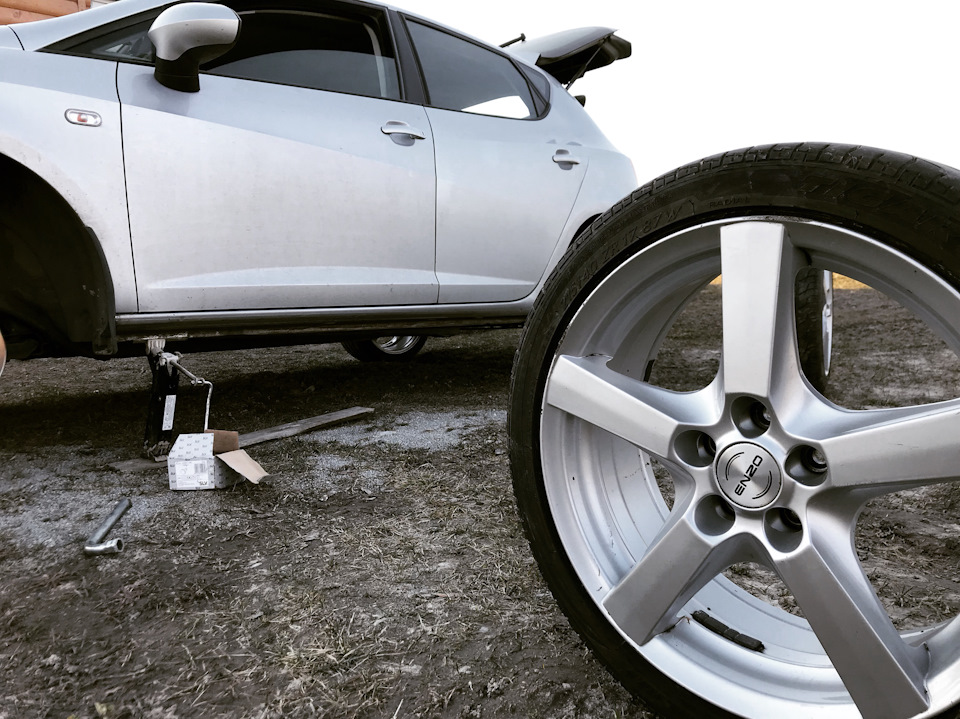 Посоветуйте хороший шиномонтаж в Киеве — SEAT Ibiza (6J), 1,6 л, 2010 ...