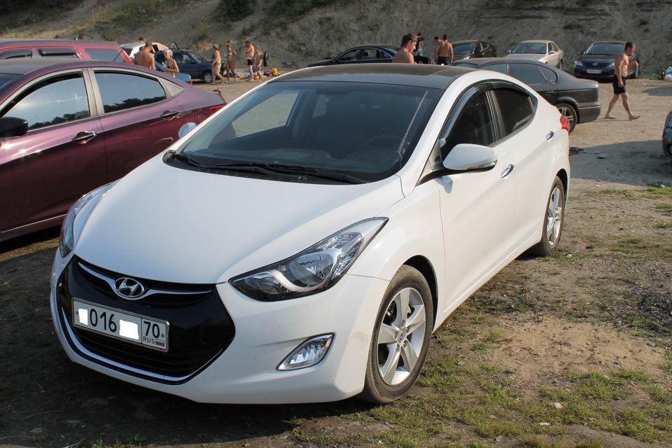 Hyundai avante фото