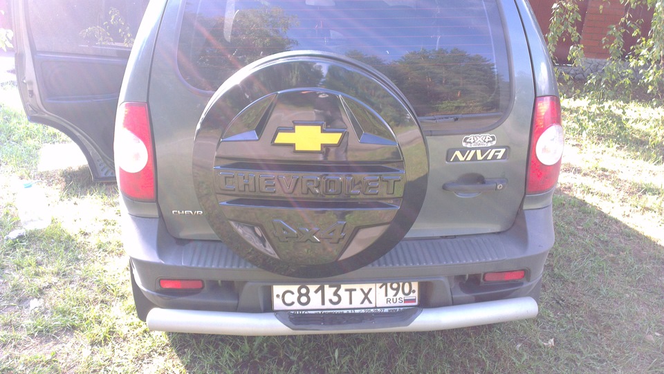 Багажник и колпак на колесо — Chevrolet Niva (1G), 1,7 л, 2012 года ...