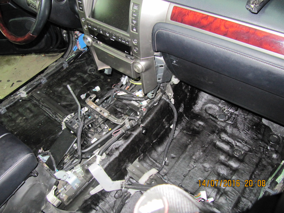 Фото в бортжурнале Lexus GX (URJ150)