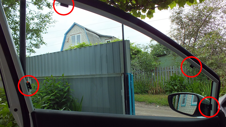 Расположение магнитов на рамке двери — KIA Ceed SW (2G)