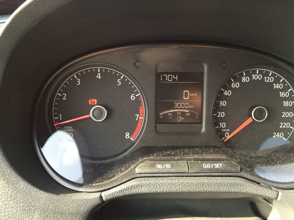 3к километров, полёт нормальный! — Volkswagen Polo Sedan, 1,6 л, 2016 ...