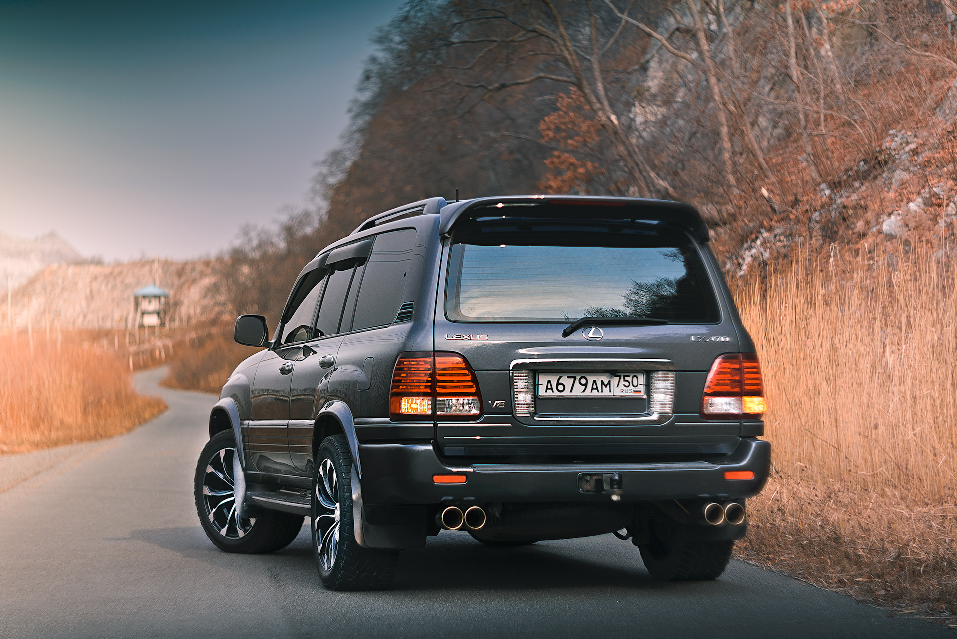 Лексус 470 цена. Лексус ЛХ 470. Lexus LX, 4.5 Л 1996г. Лексус ЛХ 470 черный. Лексус gx470 диаметр колеса.