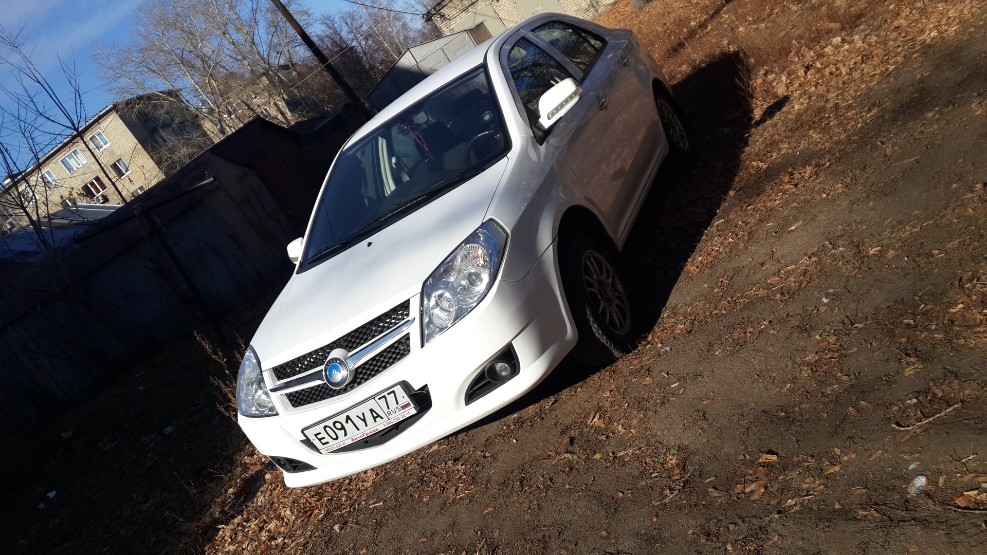 Geely MK 1.5 бензиновый 2013 | на DRIVE2