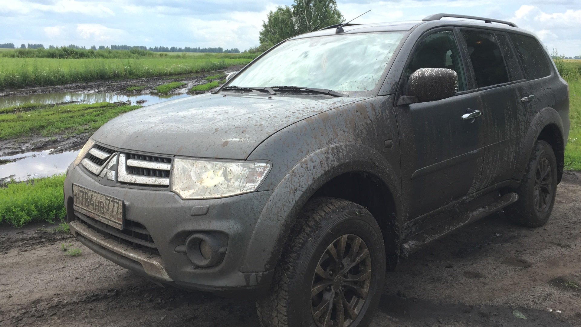 Отзывы паджеро спорт 2.5 дизель. Mitsubishi Pajero Sport 2 265 70 r17. Cooper St Maxx 265/70 r17 Mitsubishi Pajero Sport. Диски Shogun r17 Mitsubishi Pajero Sport 2. Холм сервис Митсубиси Паджеро спорт.