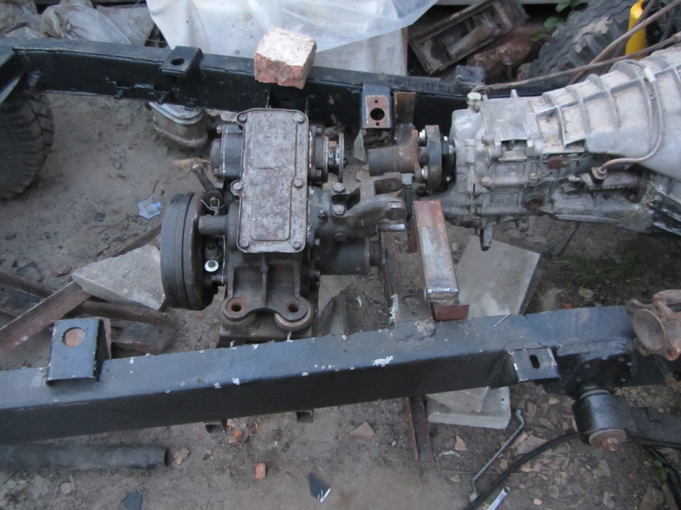 крепим коробку и роздатку — УАЗ 469, 2,5 л, 1990 года | своими руками ...