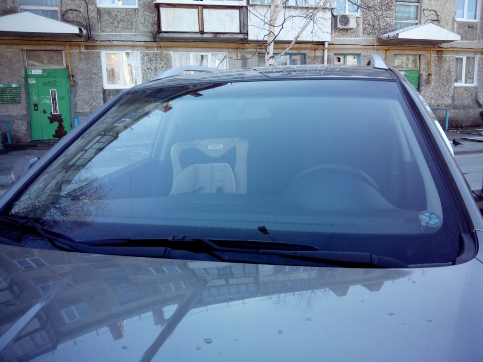 Замена лобового стекла — SsangYong Actyon (2G), 2 л, 2011 года | визит ...