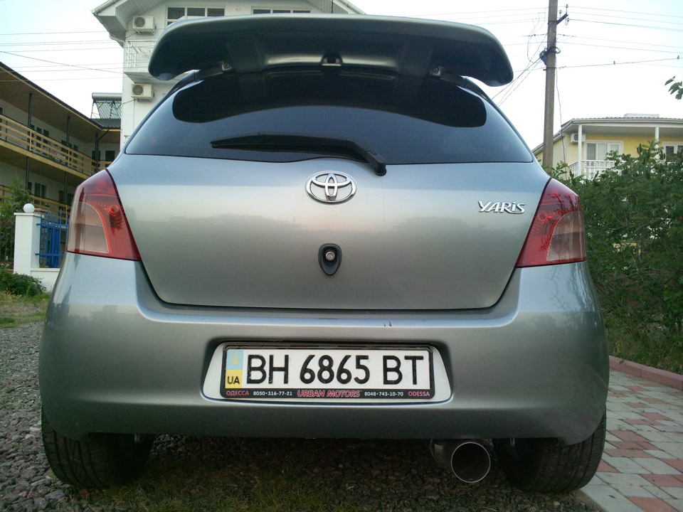 Фуджик установлен! — Toyota Yaris (p2), 1,3 л, 2007 года | тюнинг | DRIVE2