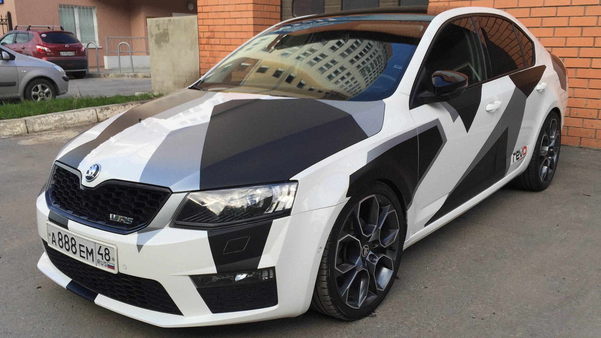 Skoda Octavia RS камуфляж