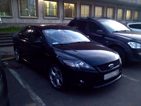 Ford Mondeo Black Edition