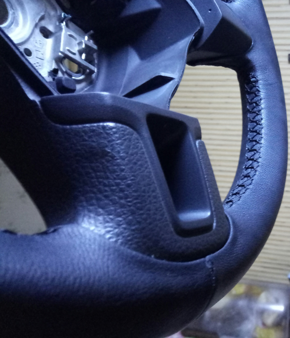 Перетяжка руля кожей — Volkswagen Polo Sedan, 1,6 л, 2014 года ...