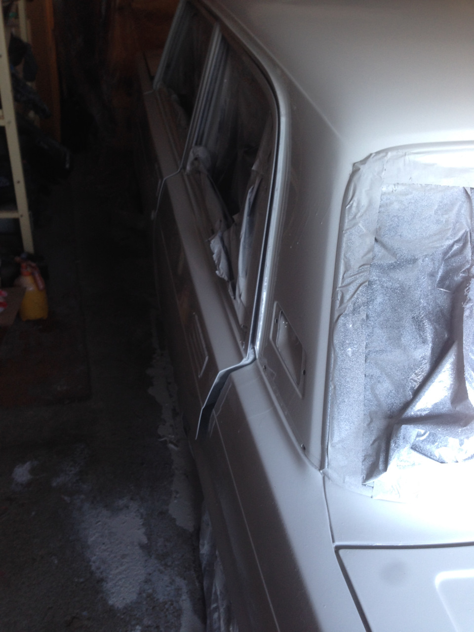 с далека не всматриваясь все вроде неплохо… вроде… — Lada 21053