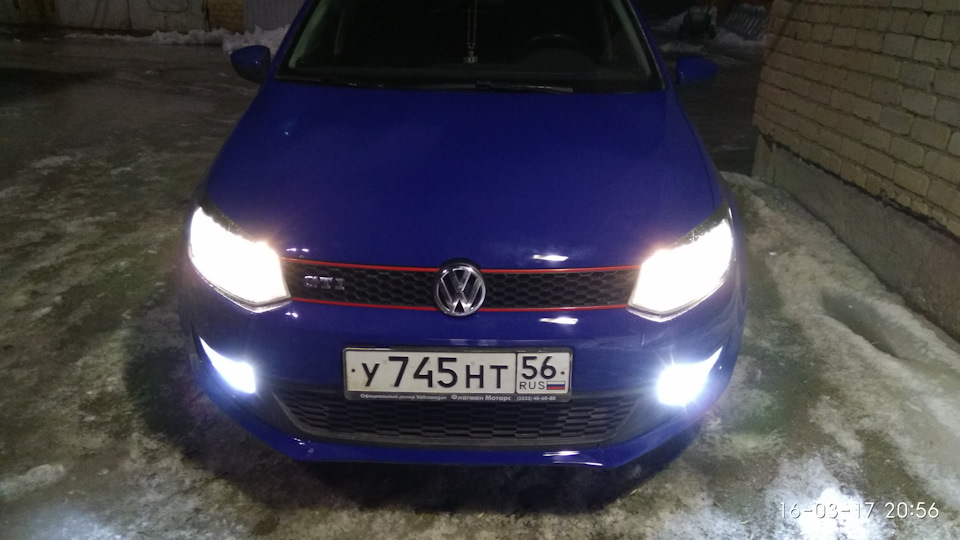 Beretta 92 fs auto — Volkswagen Polo Hatchback Mk5, 1,4 л, 2011 года ...