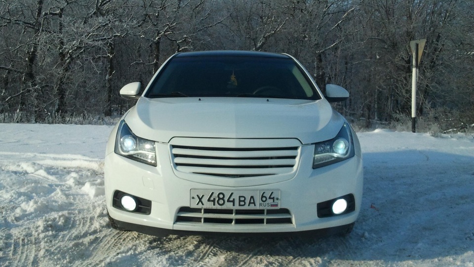 Продам летние шины Triangle 235/40 R18 — Chevrolet Cruze (1G), 1,6 л ...