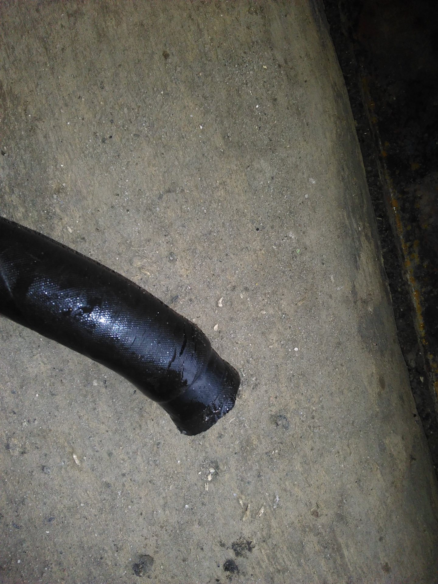 потрескались шланги на ож. — Москвич 2141, 1,5 л, 1990 года | поломка ...