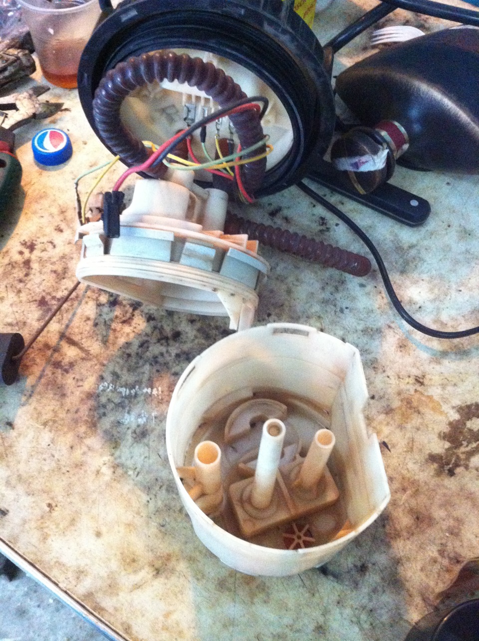 бензонасос форд фокус 2 1. крышка топливного насоса форд фокус 2 1. 6. топливный насос ford focus 3 1. топливный насос форд фокус 3.