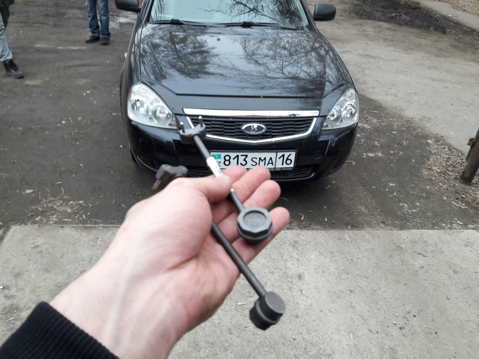 Подтяжка и смазка рулевой рейки — Lada Приора хэтчбек, 1,6 л, 2013 года ...