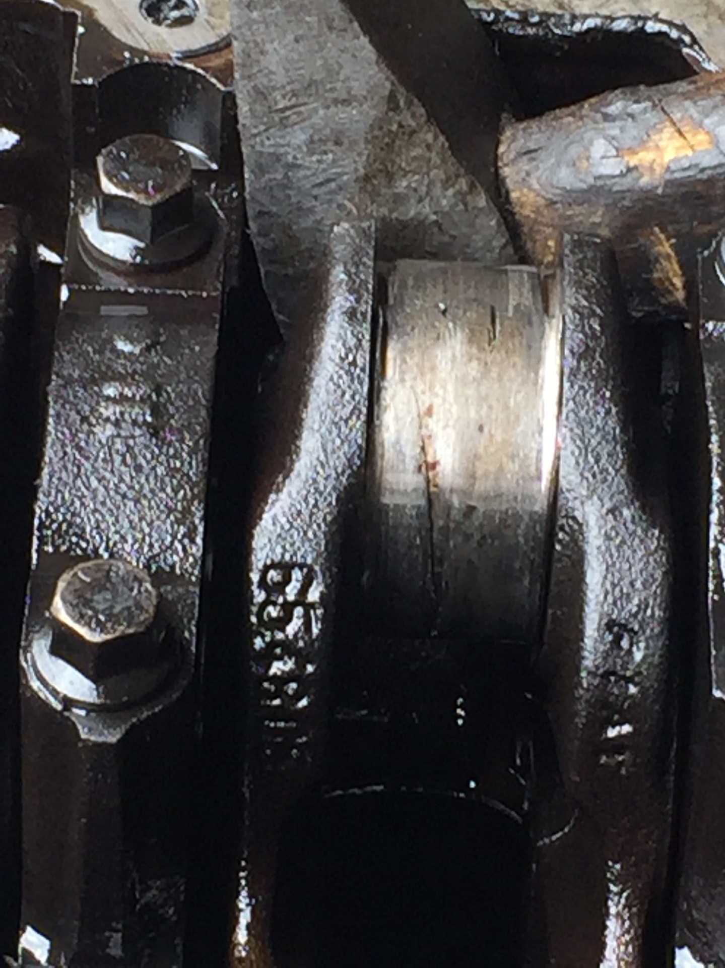 балансировка коленвала с маховиком д 245. коленвал камаз 740 задиры. проблемы коленвала. коленчатый вал двигателя камаз 740. вал коленчатый п2.