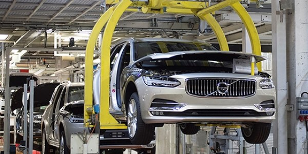 Завод вольво в швеции. Вольво производство какой страны. Вольво страна производства. Вольво производство какой страны. Вольво кар корпорейшн швеция.
