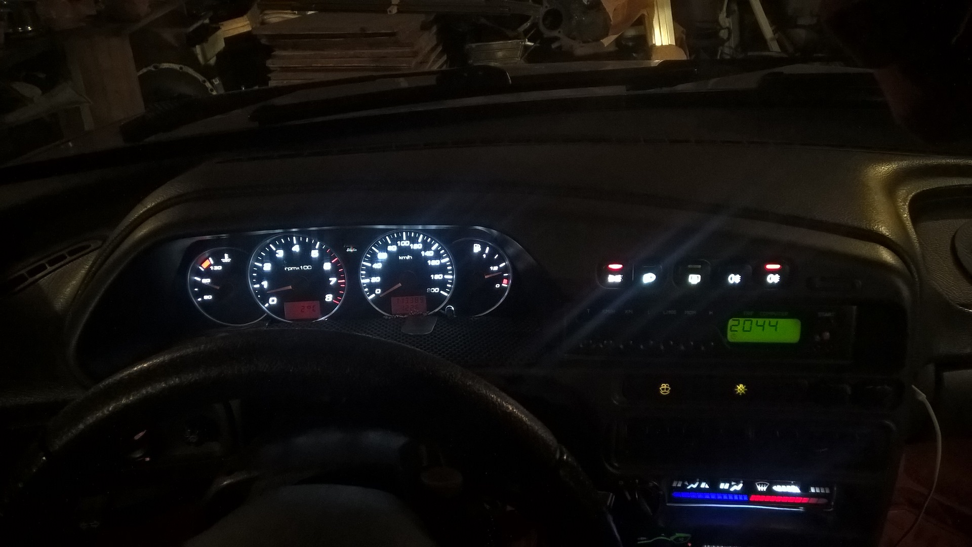 Пересвет ока. Пересвет салона нива шевроле. Пересвет салона ваз калина 1. Пересвет ока. Пересвет ока.