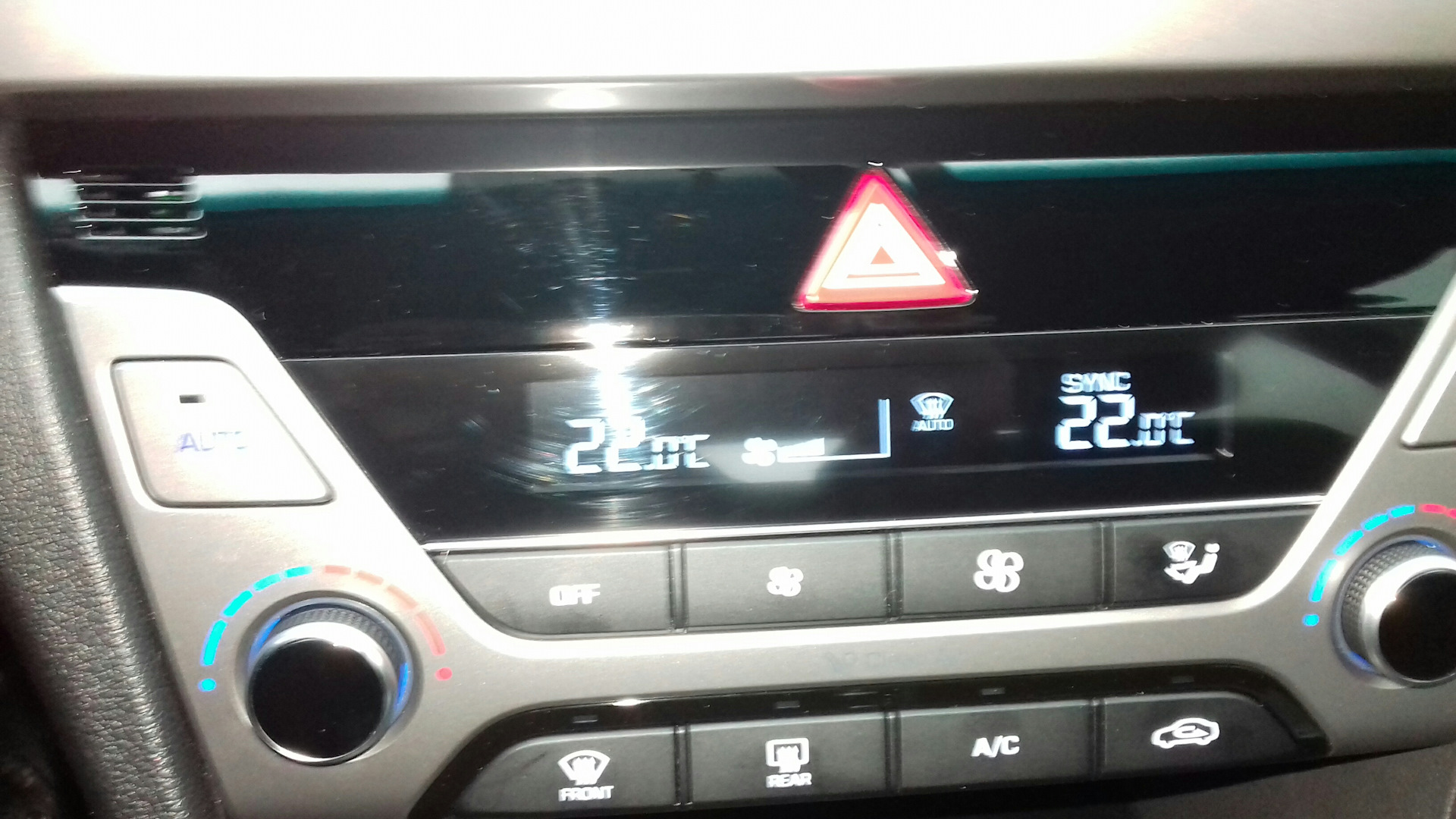 климат контроль элантры. климат-контроль hyundai avante 2008. климат контроль элантры. климат контроль элантры. Elantra 4 панель климат-контроля.