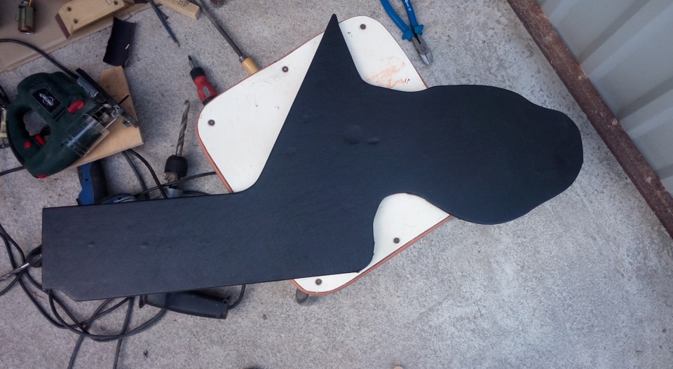 консоль (борода) Ч3.перетяжка винилом — Lada 2106, 1,7 л, 1992 года ...