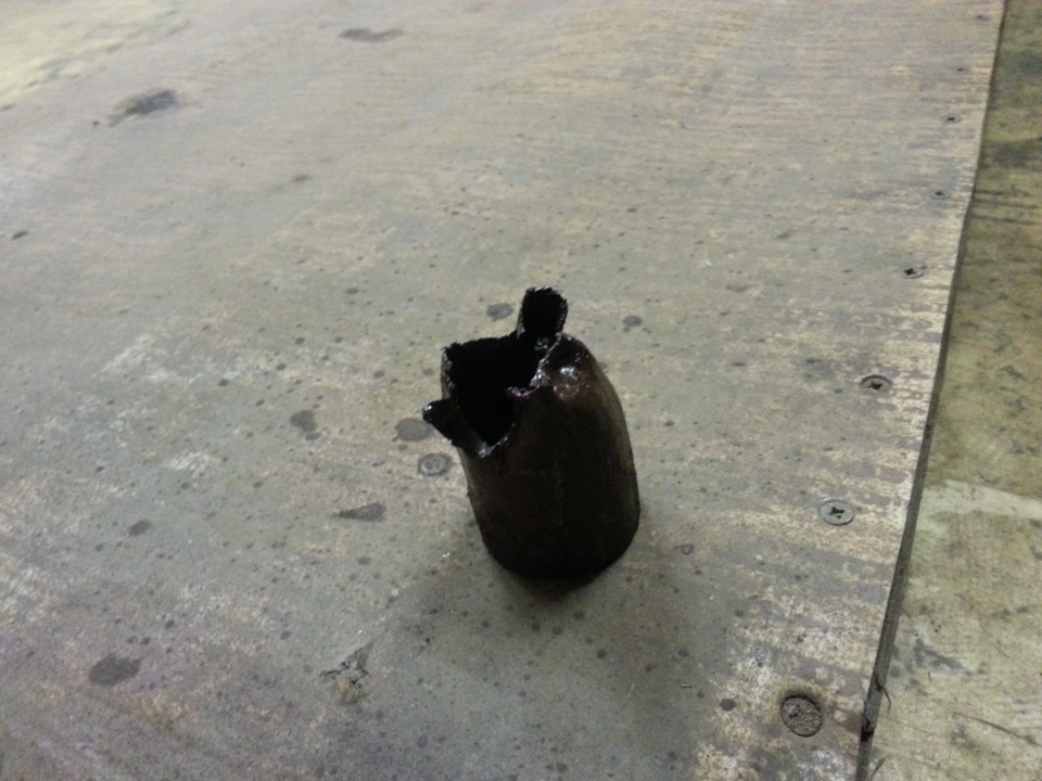 Приёмная труба или же штаны — Lada 4x4 3D, 1,7 л, 1997 года | своими ...