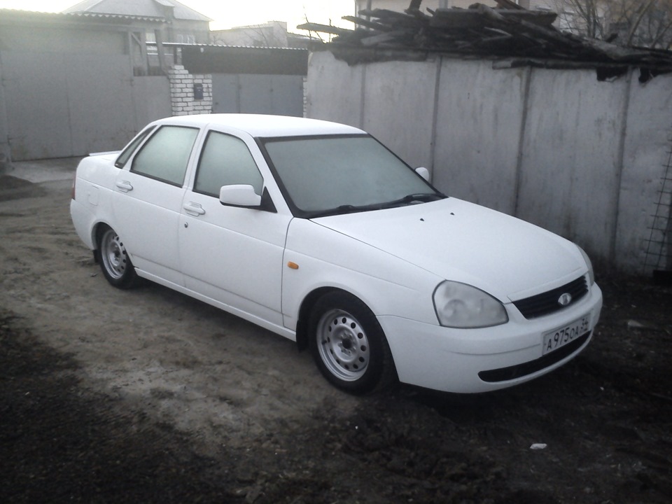 [На этот раз попал в объектив Волгоград-ТРВ] — Lada Приора седан, 1,6 л ...