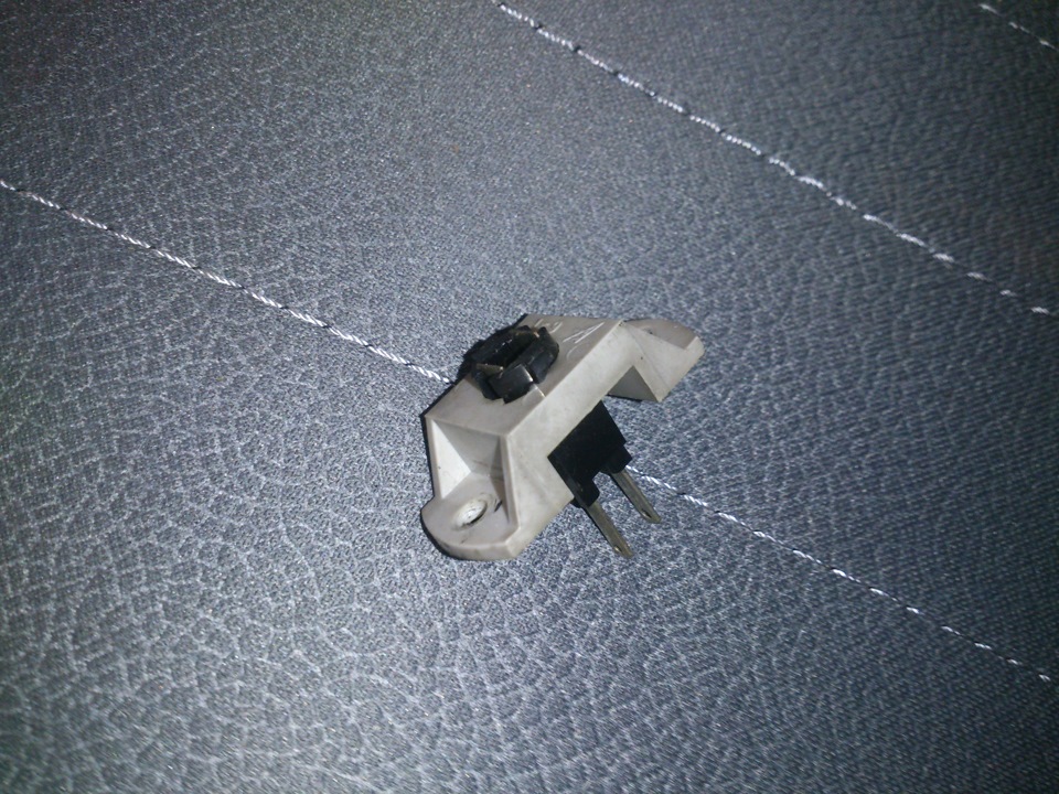 Подсветка регулятора печки — Lada 2114, 1,5 л, 2006 года | тюнинг | DRIVE2