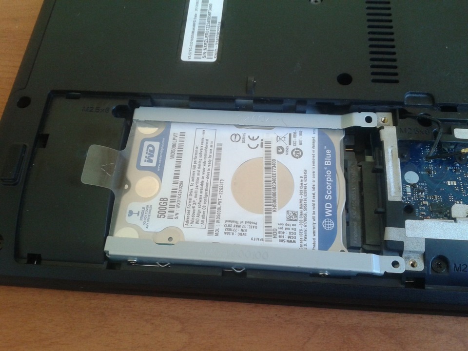 Диск для aspire. Acer Aspire e1 571g. V3-571g жёсткий диск. Жесткий диск для ноутбука Acer Aspire v3-571g. Acer e1 571g крышка HDD.