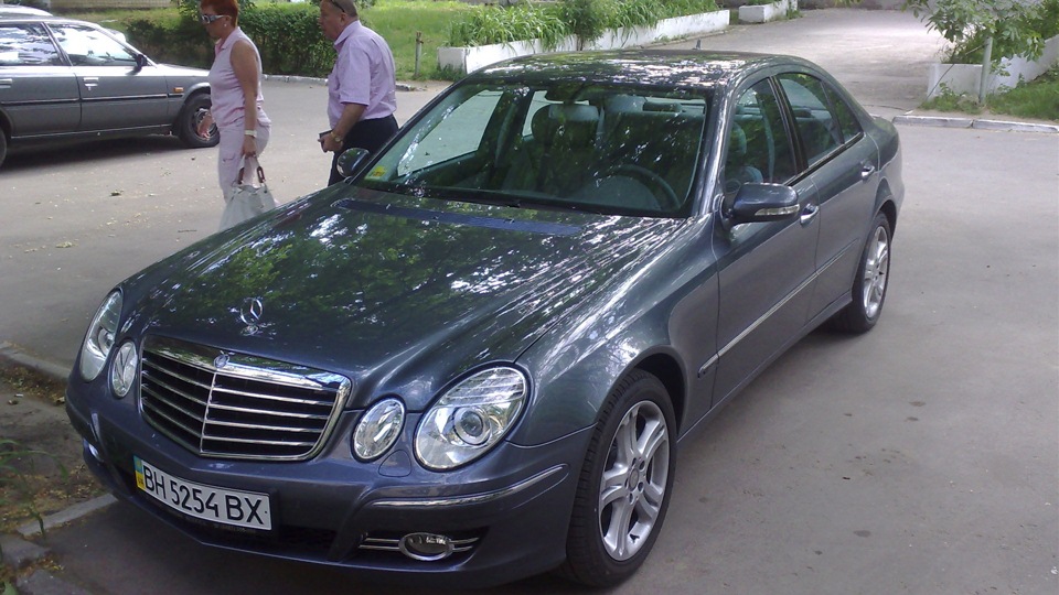 Мерседес Бенц с 280 4matic