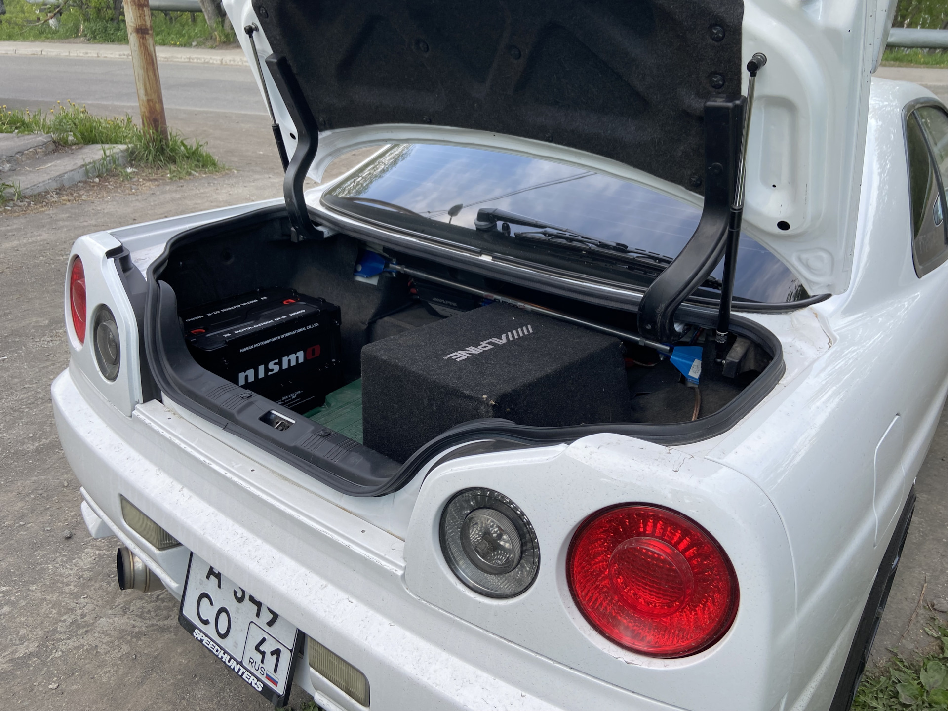 Nismo контейнер, настройка буст-контроллера GReddy — Nissan Skyline ...