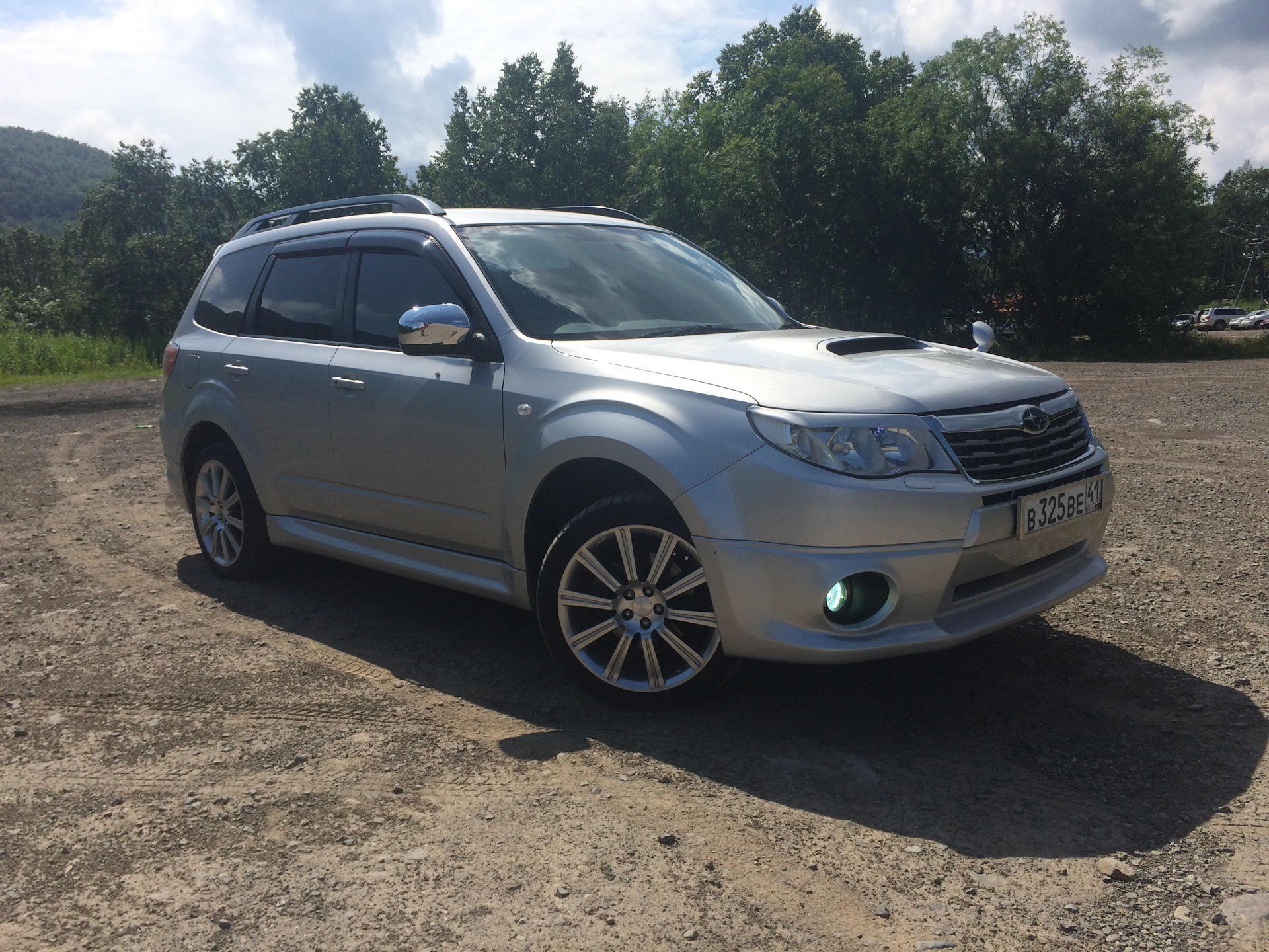 Диски форестер. Subaru Forester sh на 18 дисках. Forester sh r18 STI. Subaru Forester STI 2009. Subaru Forester sh диски r17.