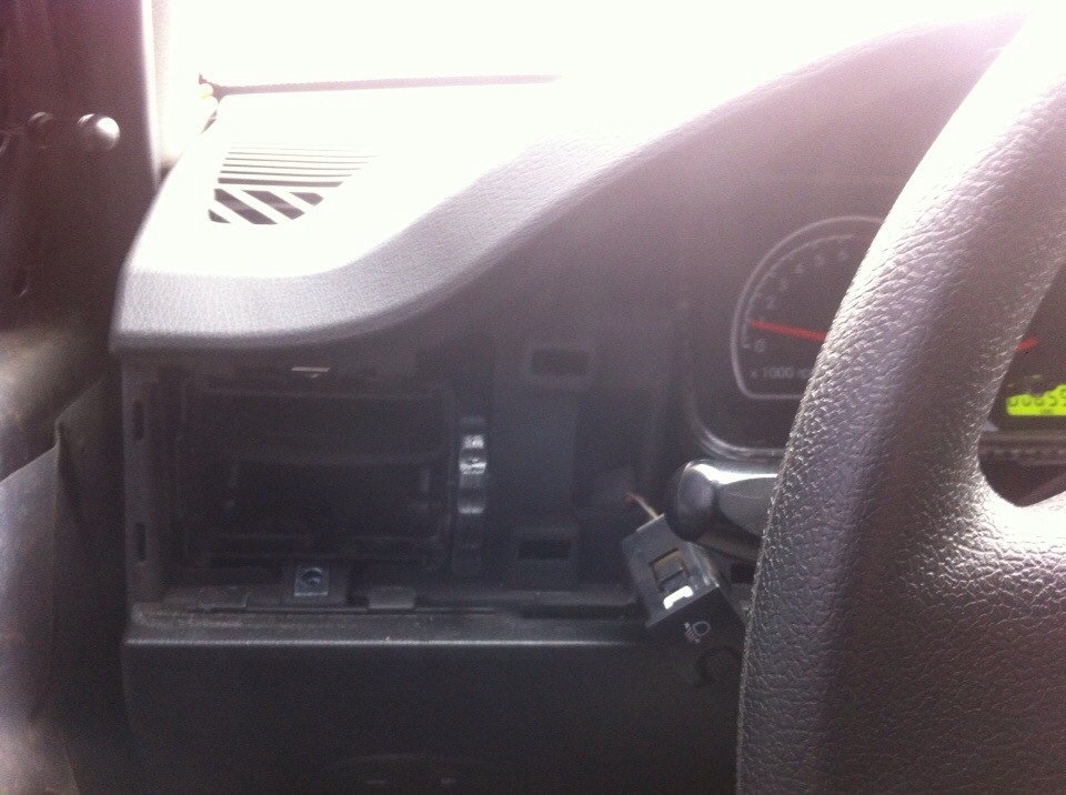 Почти обтянули салон — Daewoo Nexia (N150), 1,6 л, 2013 года | тюнинг ...