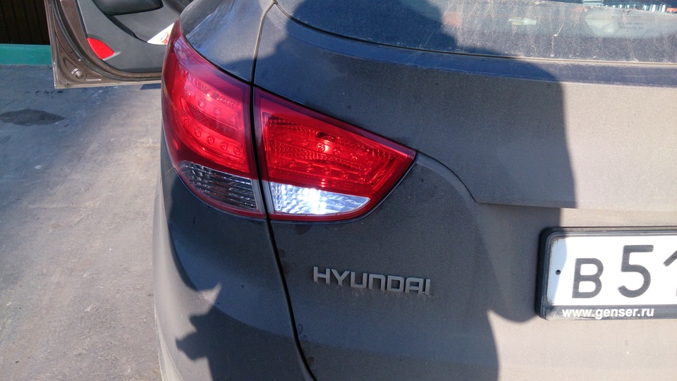 Задний ход ix35. Лампа заднего хода ix 35 2010. Задний ход ix35. Задний ход ix35. Лампа заднего поворота на хендай ах 35.