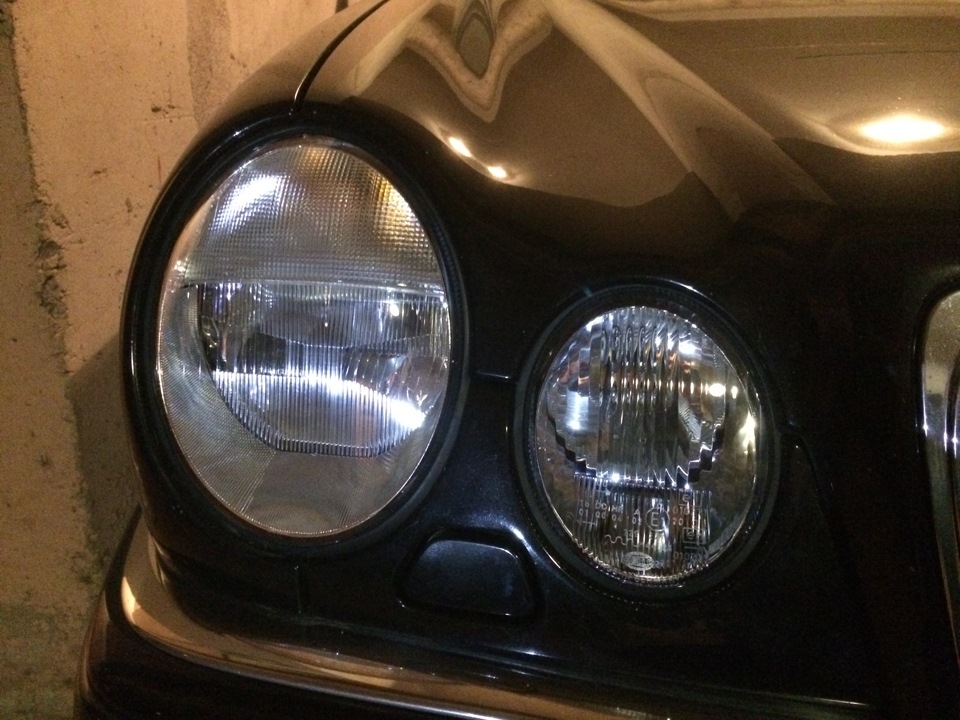 Замена стекол на фарах — Mercedes-Benz E 55 AMG (W210), 5,5 л, 1998 ...