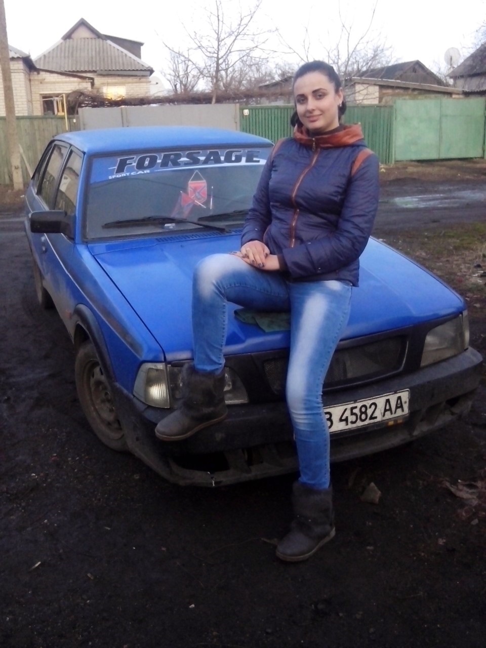 Жена тоже любит моськи))) — Москвич 2141, 1,5 л., 1992 года ...