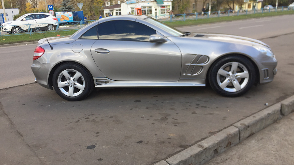 Mercedes SLK r17