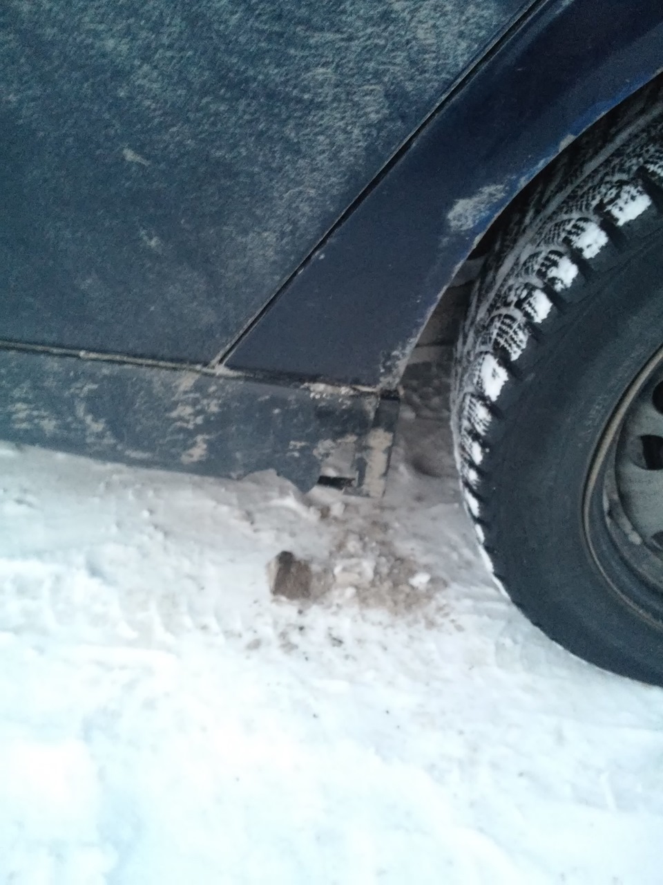 Разломал накладку порога. — Opel Vectra C, 1,8 л, 2004 года | поломка ...