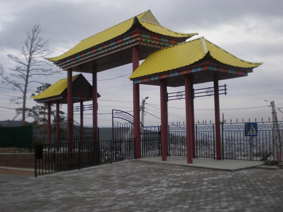 Школа экстремального вождения по-буддийски или \"готовь сани летом ...