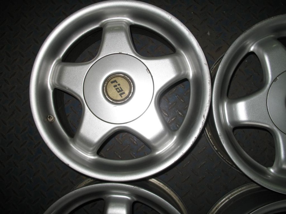 Продам диски 7J 15H2 ET 37 5x112 — Nissan Almera Tino, 2,2 л, 2001 года ...