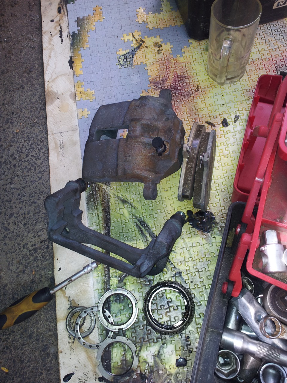 Переделка передних тормозов. — Ford Explorer (1G), 4 л, 1993 года ...