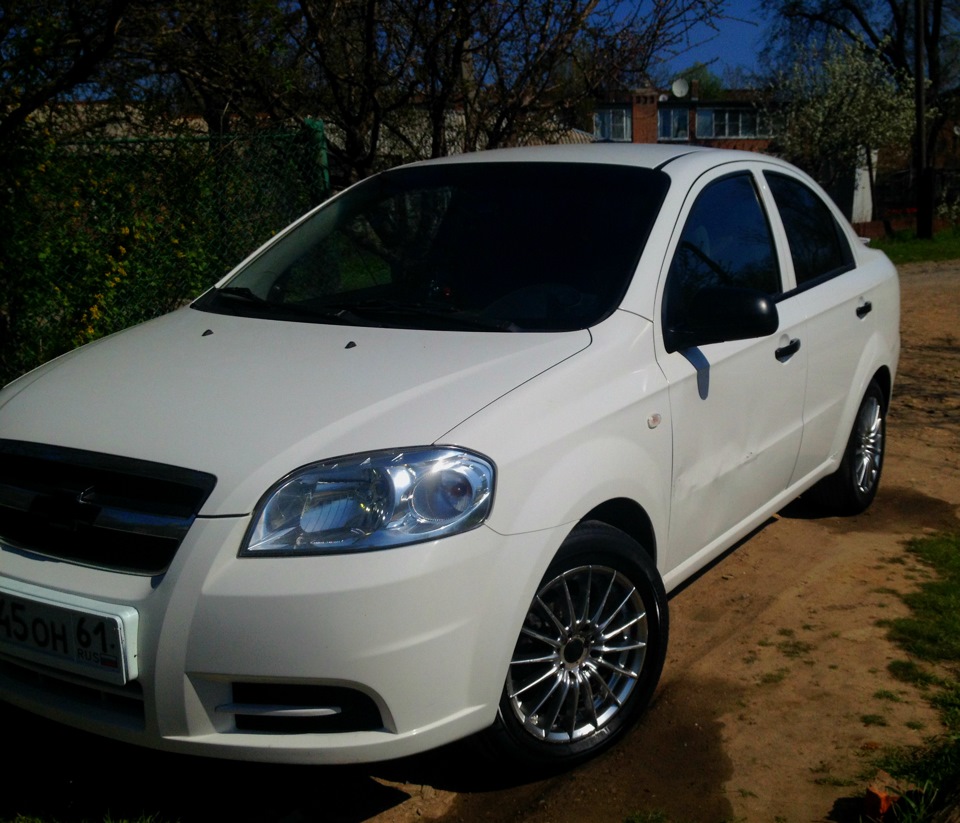 Литой диск авео. Chevrolet Aveo диски r15. Шевроле Авео r15. Диски на Авео т250 r15. Авео т250 r15.